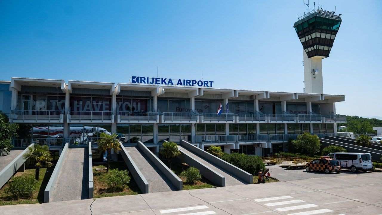 Rijeka Airport (RJK)