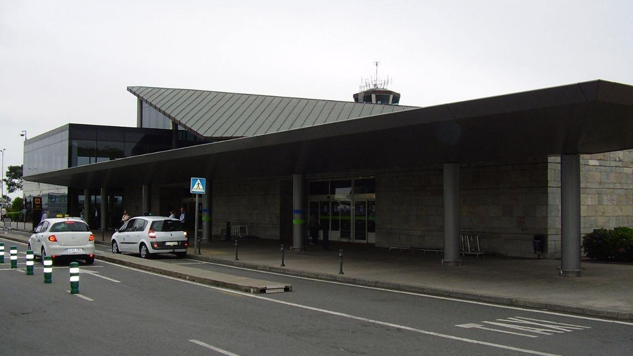 A Coruña Airport (LCG)