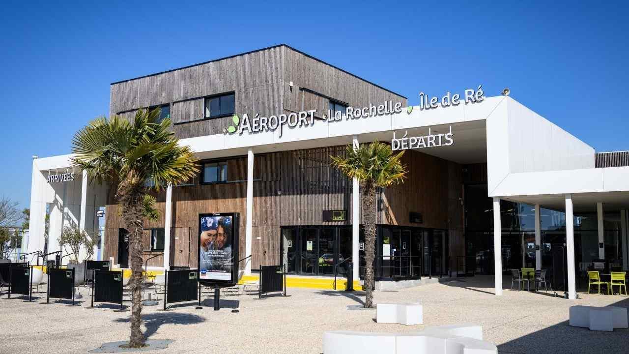Aéroport La Rochelle (LRH)
