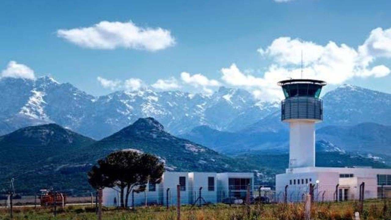 Calvi–Sainte-Catherine Airport (CLY)
