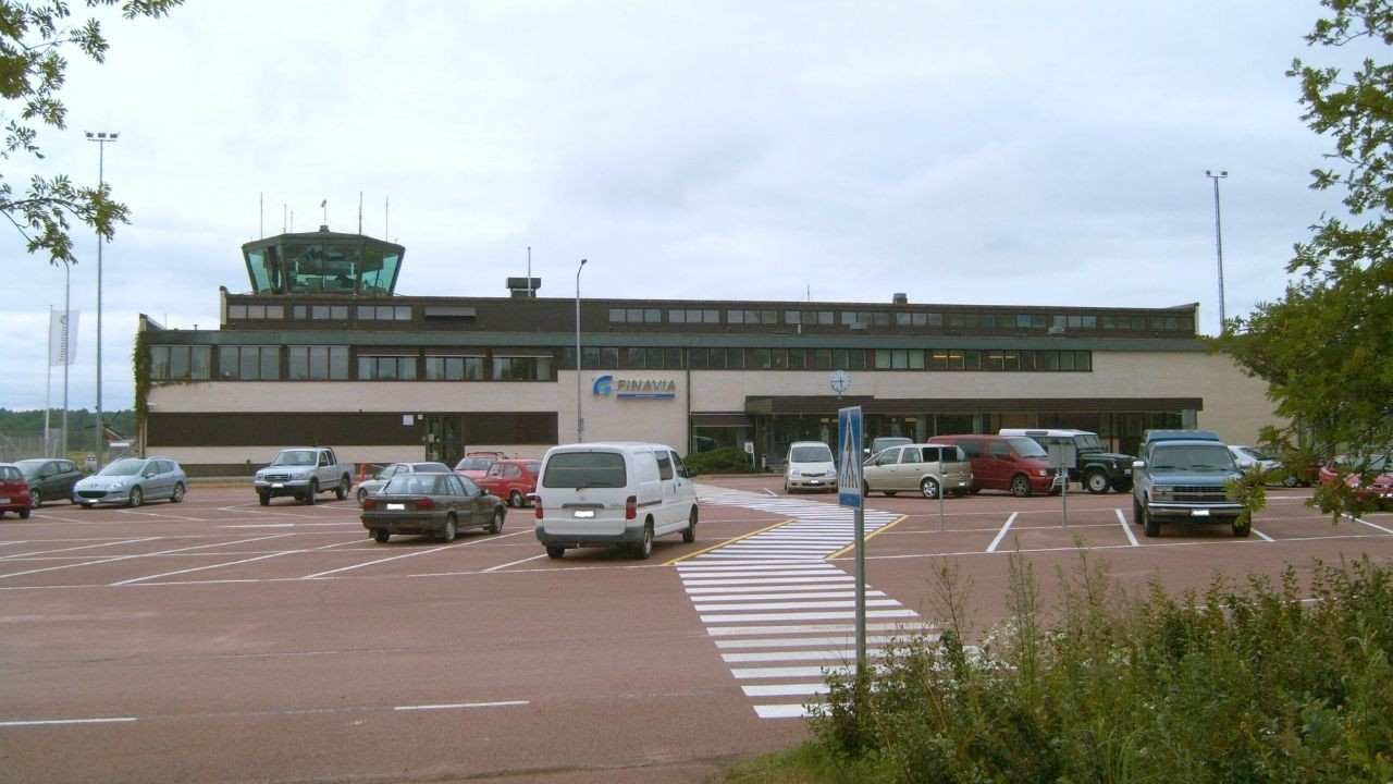 Mariehamn Airport (MHQ)