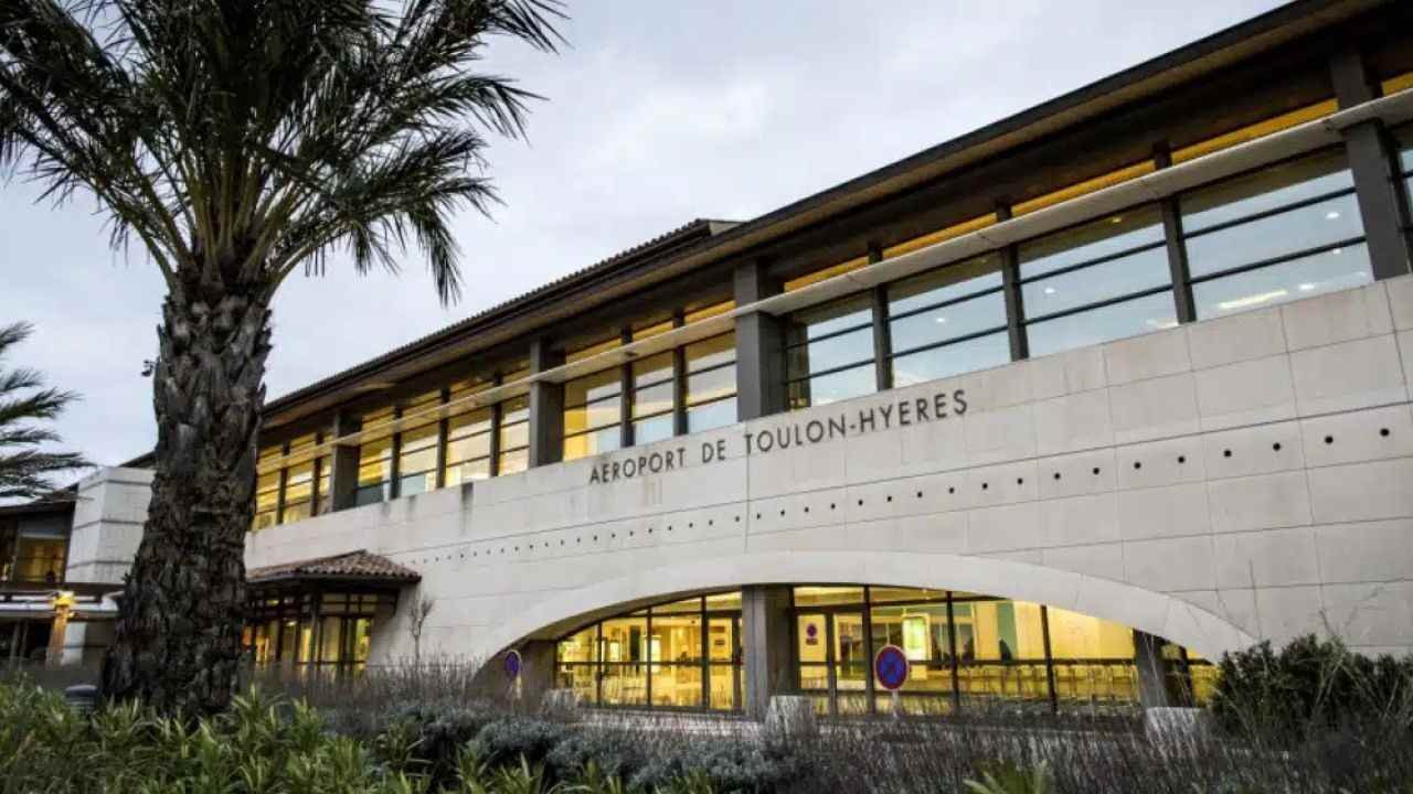 Toulon Hyères Airport (TLN)